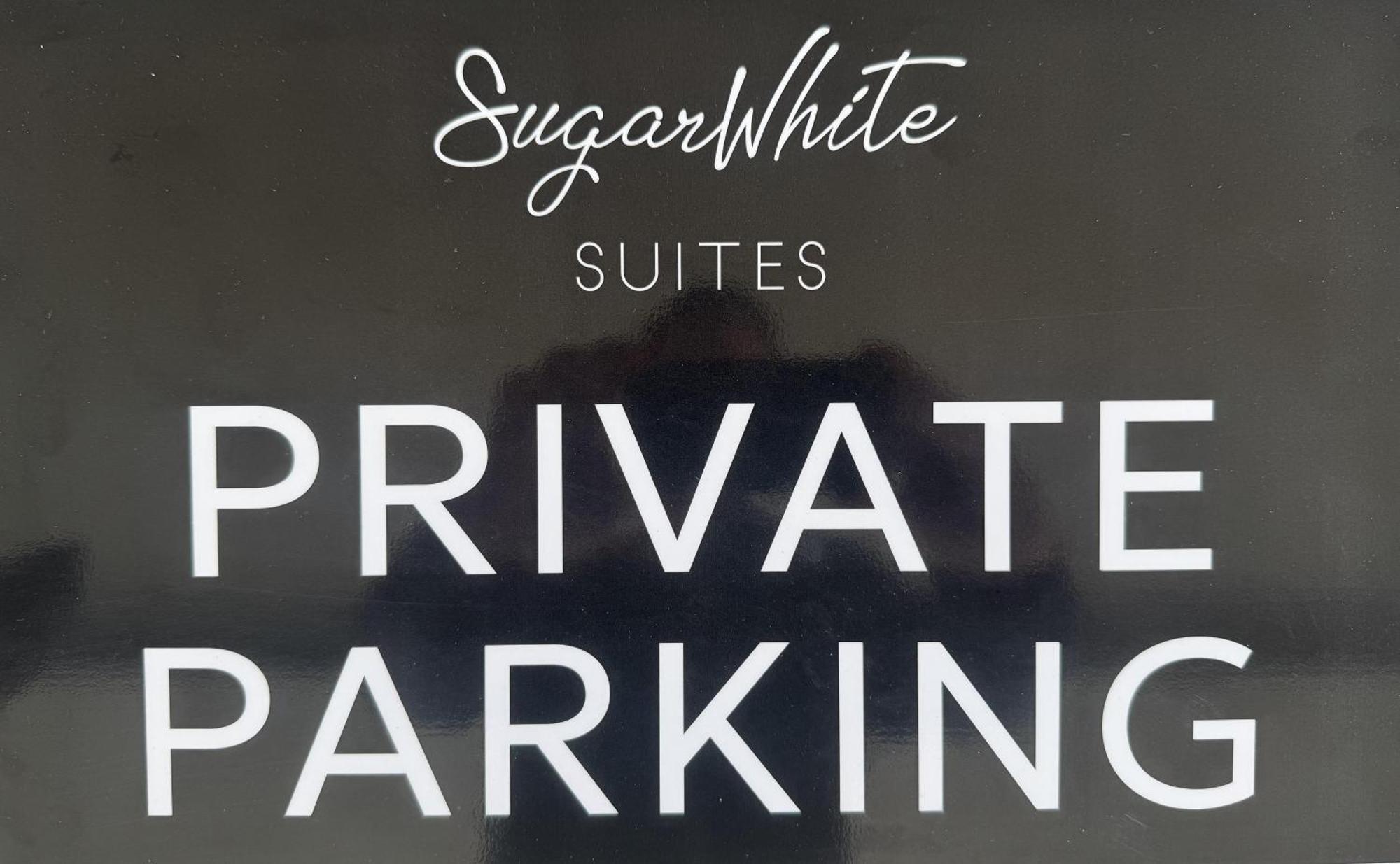Sugarwhite Suites With Private Not Heated Pool Emporio  Dış mekan fotoğraf